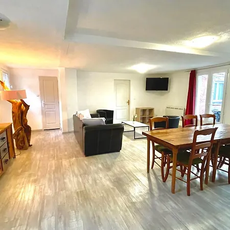 Aparthotel Les 4 Sources 4*