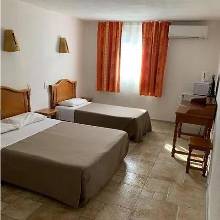 Appart hôtel Apart'hôtel Les 4 Sources Corbés