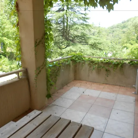 Apart'hôtel Les 4 Sources 4*