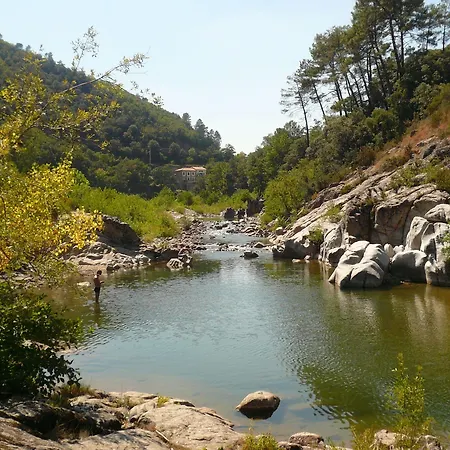 Les 4 Sources Aparthotel 4*