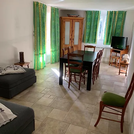Aparthotel Les 4 Sources Corbes
