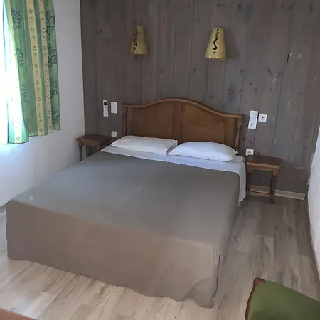 Les 4 Sources Aparthotel