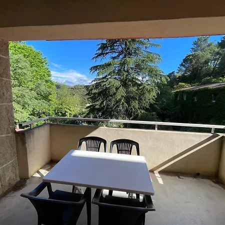 Aparthotel Les 4 Sources 4*
